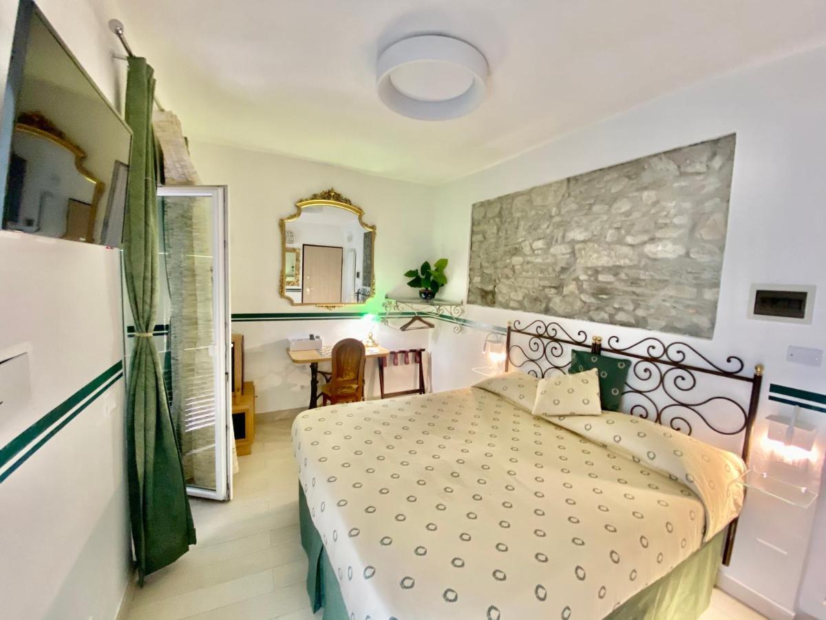 Hotel The Manarola Main Plaza Esterno foto